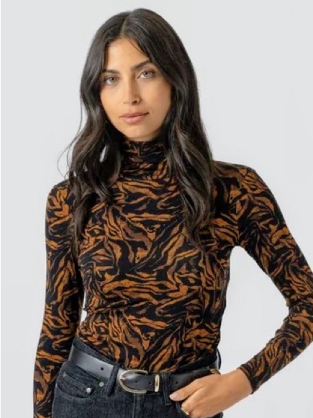 Saint & Sofia Rust and Black Animal-Print Long Sleeve Turtleneck NWT size 12